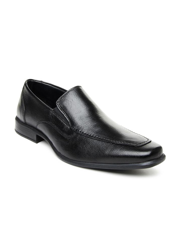 Hush Puppies by Bata Men Black Leather Semiformal Shoes