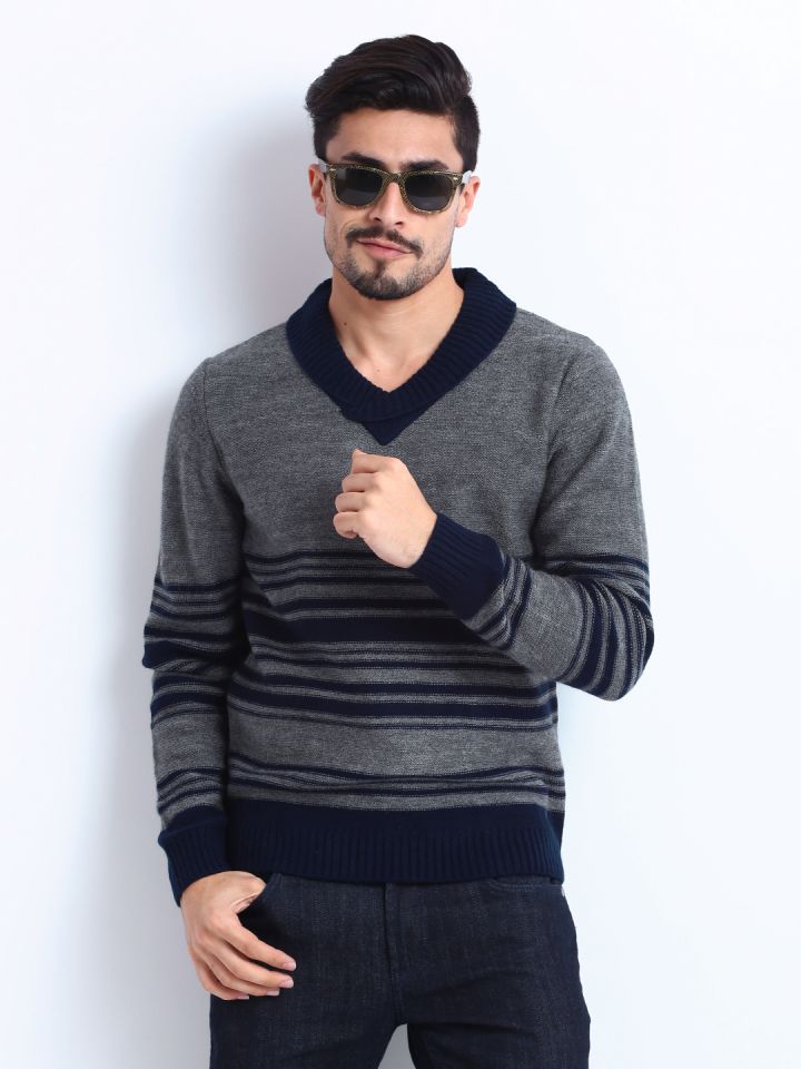Levi's striped store sweater