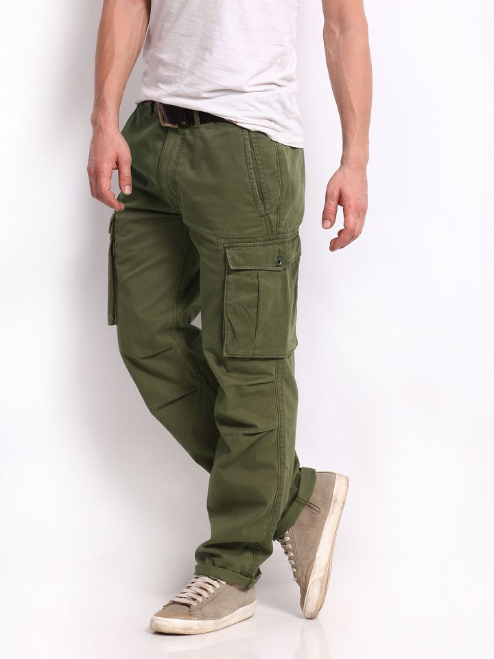 Buy Levis Men Olive Green Relaxed Fit Cargo Trousers - Trousers for Men  257907 | Myntra