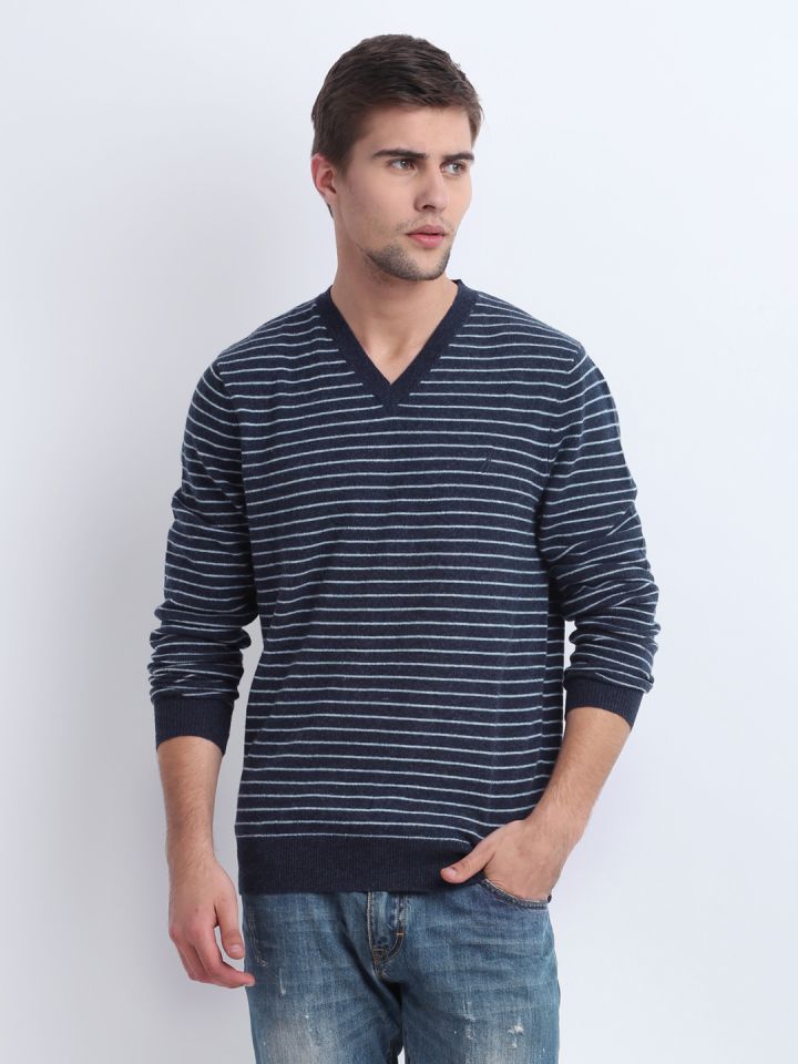 nautica navy blue sweater