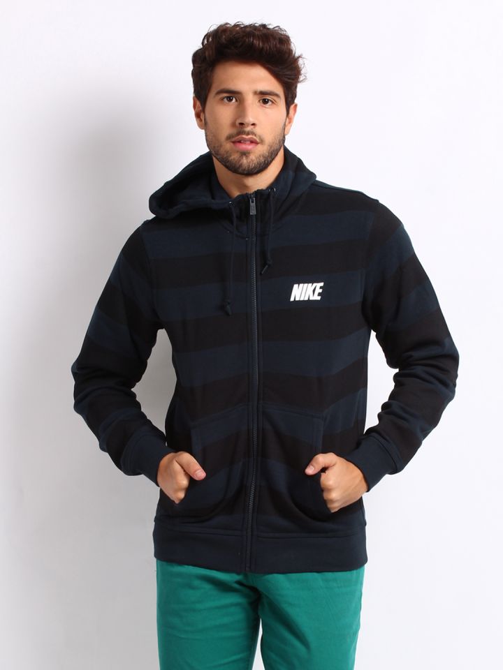 Nike hotsell striped sweatshirt