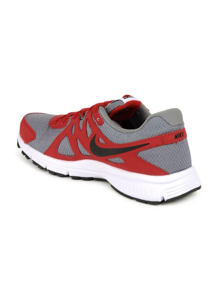 Nike gs 2025 kids revolution 2