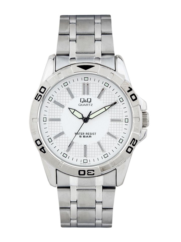 Reloj q&q sale 5 bar
