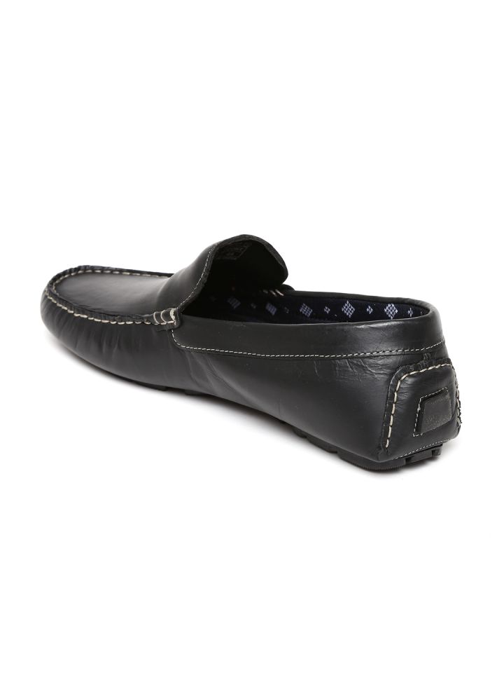 Red tape clearance men's loafers