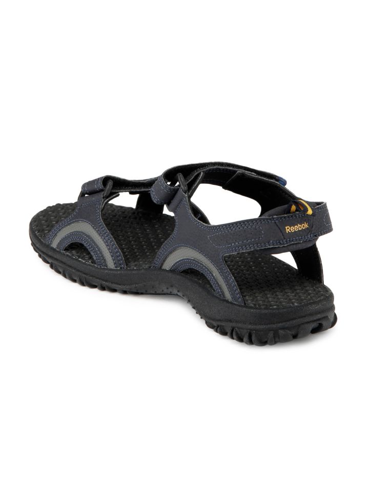 Reebok sandals best sale myntra