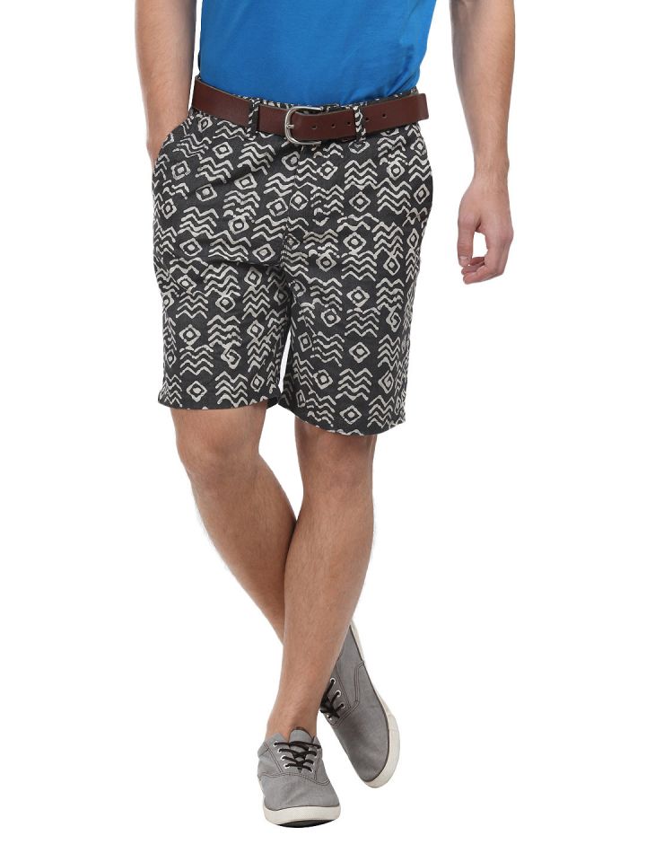 Buy Vans Men Black Dewitt Tribal Shorts Shorts for Men 132530