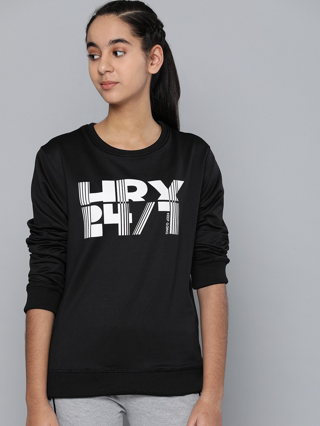 HRX by Hrithik Roshan Girls Black Printed Training Sweatshirt U-17