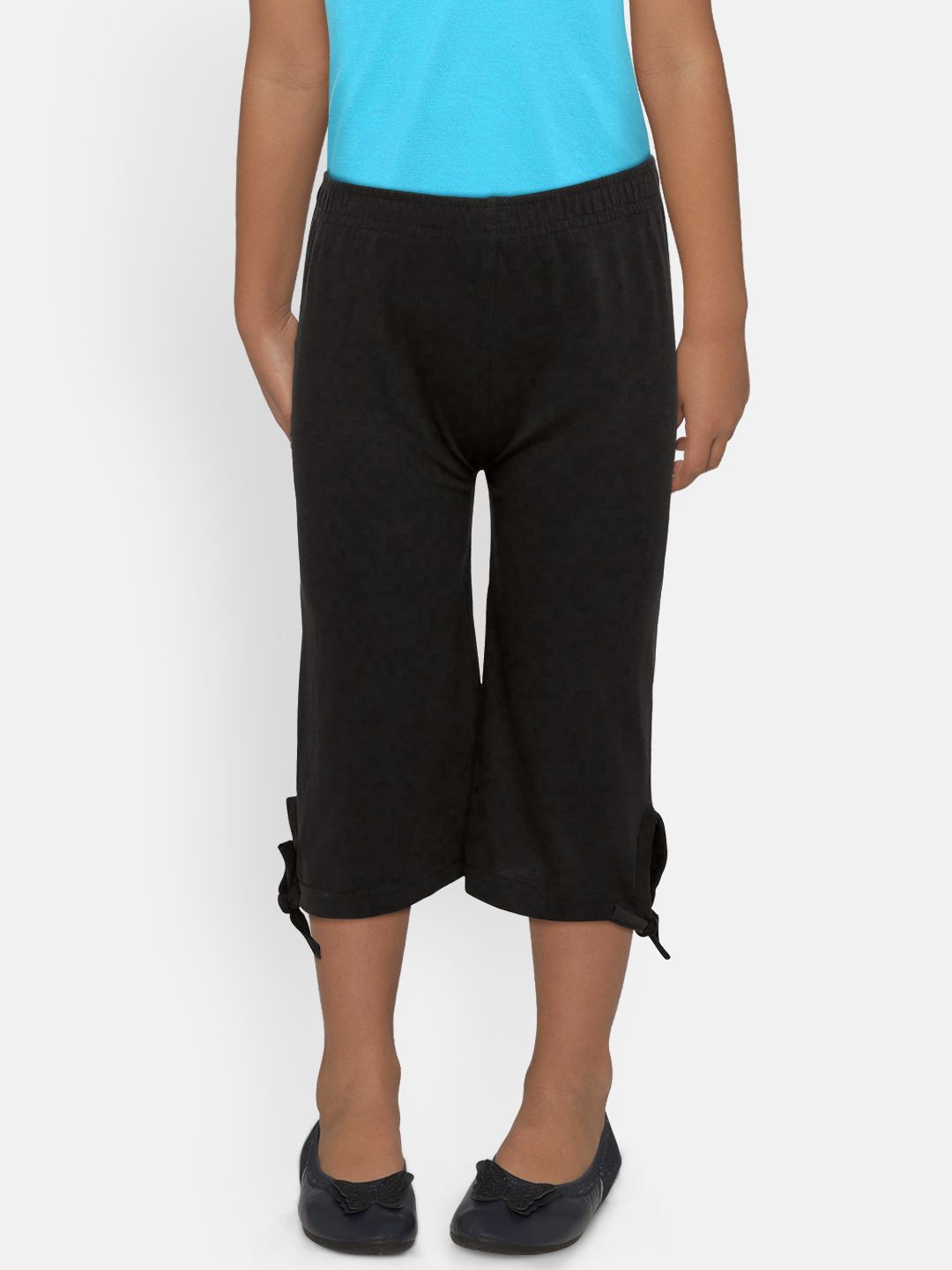 SINI MINI Girls Black Solid Regular Fit Capris