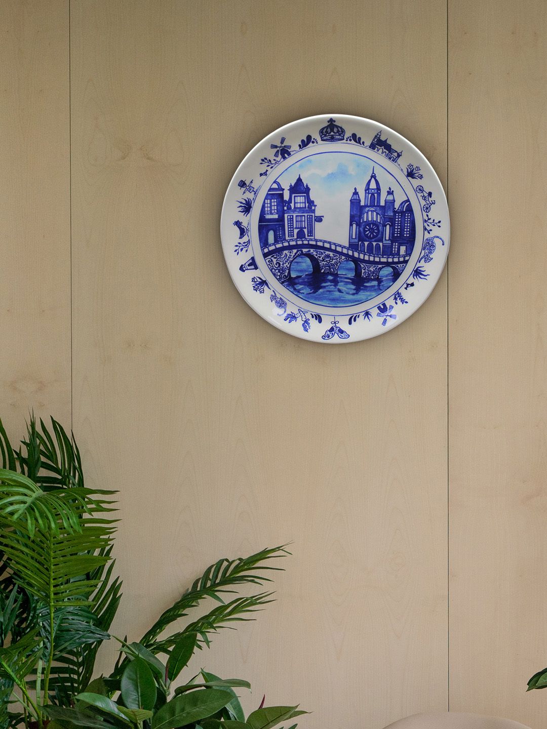 KOLOROBIA BLUE POTTERY Bone China Crafted Ceramics Glossy Hanging Hall Wall Plates-8In
