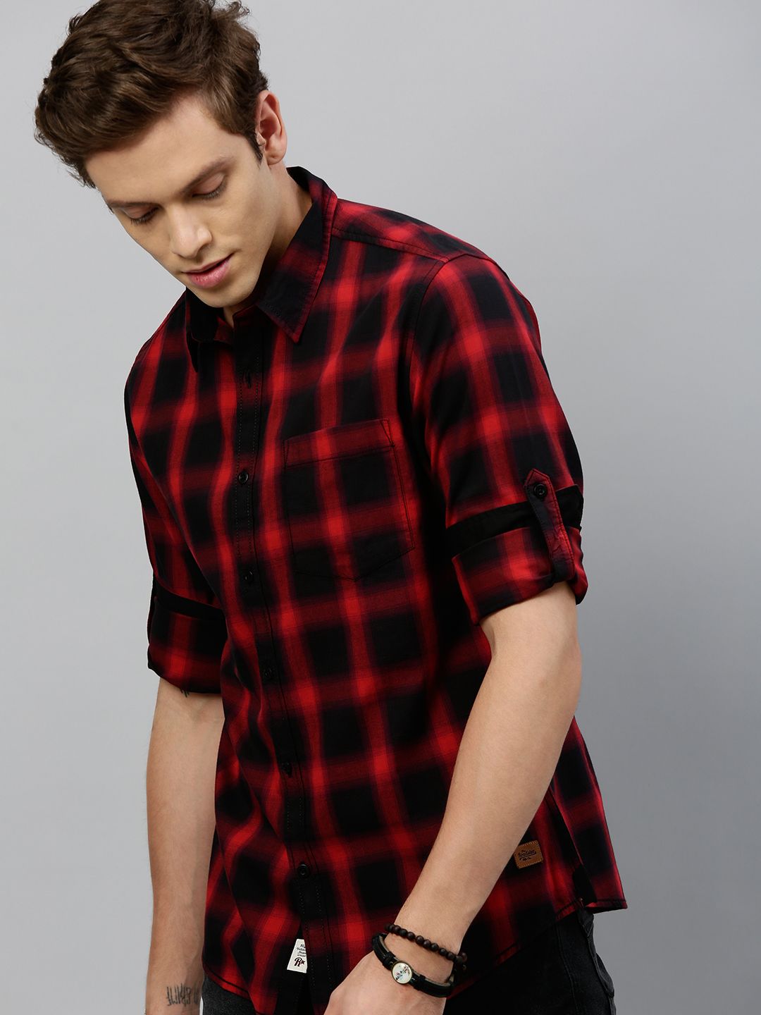 Roadster Men Black & Red Checked Pure Cotton Casual Shirt