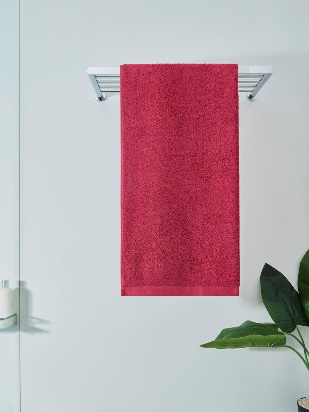 DDecor Live Beautiful Red Solid Cotton 450GSM Breathable Adult Regular Bath Towel-59x30In