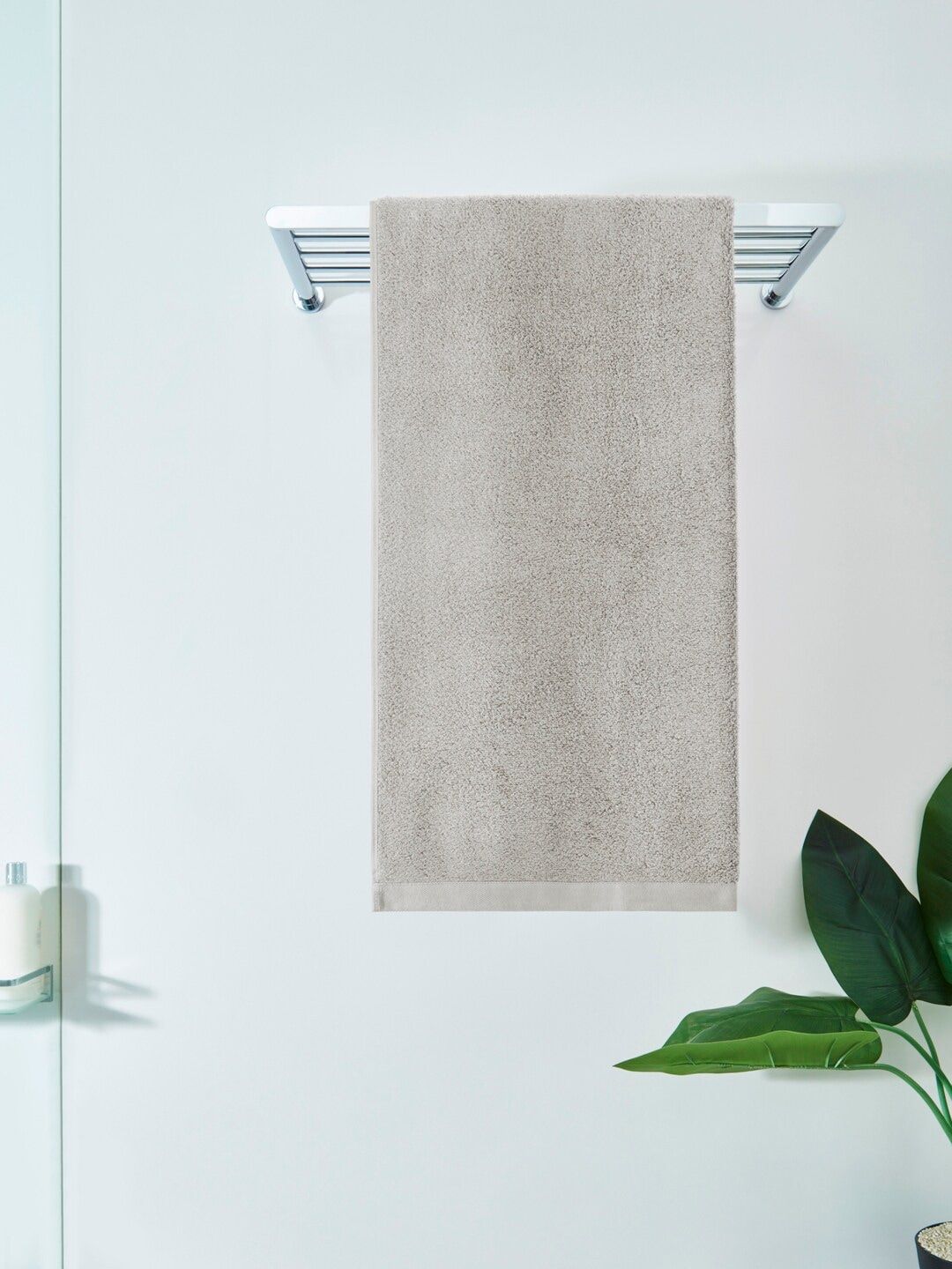 DDecor Grey Solid Cotton 450GSM Breathable Adult Regular Bath Towel-30x59In