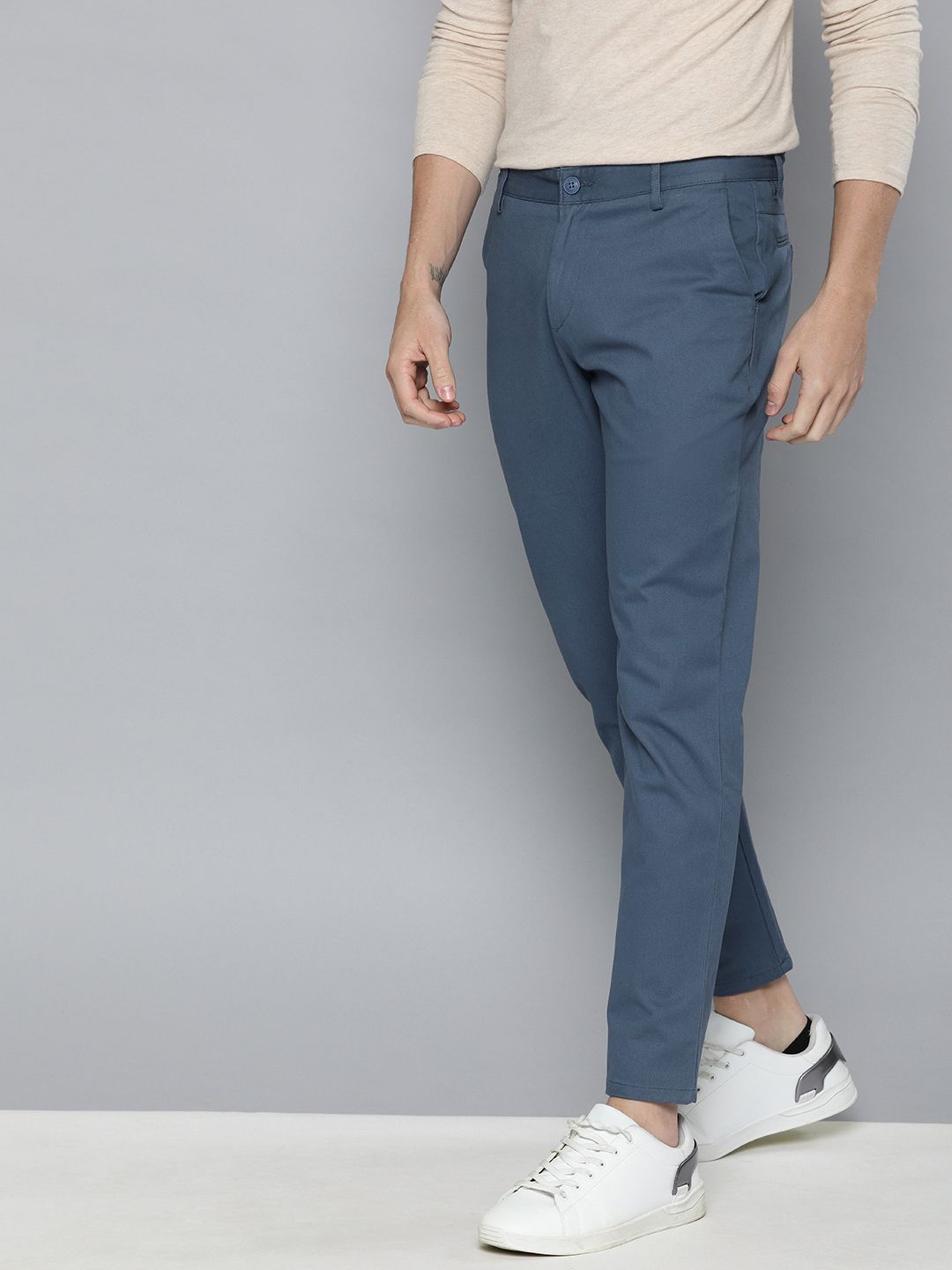 Mast & Harbour Men Navy Blue Regular Fit Solid Chinos