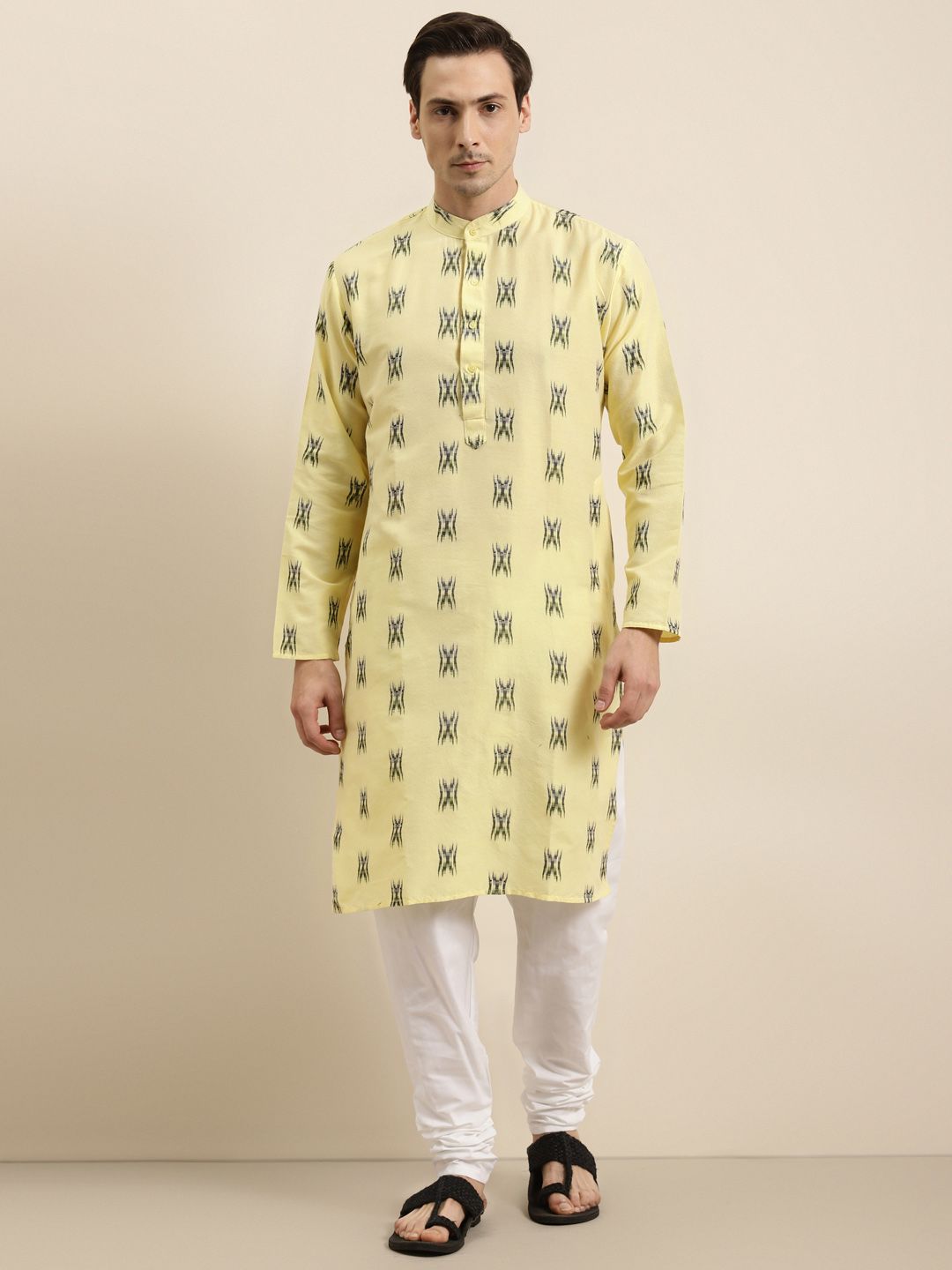 Sojanya Men Yellow & Black Ikat Woven Design Pure Cotton Kurta