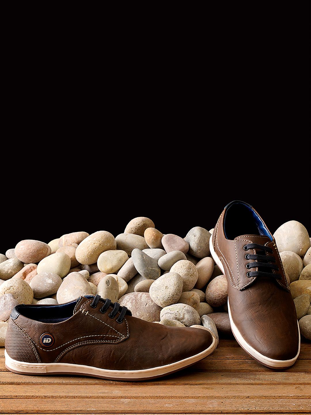 iD Men Brown Lace Up Casual Shoes