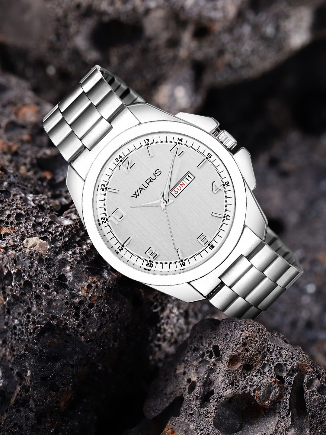 Walrus Men Silver-Toned Analogue Watch WWTM-MVRIK-010707