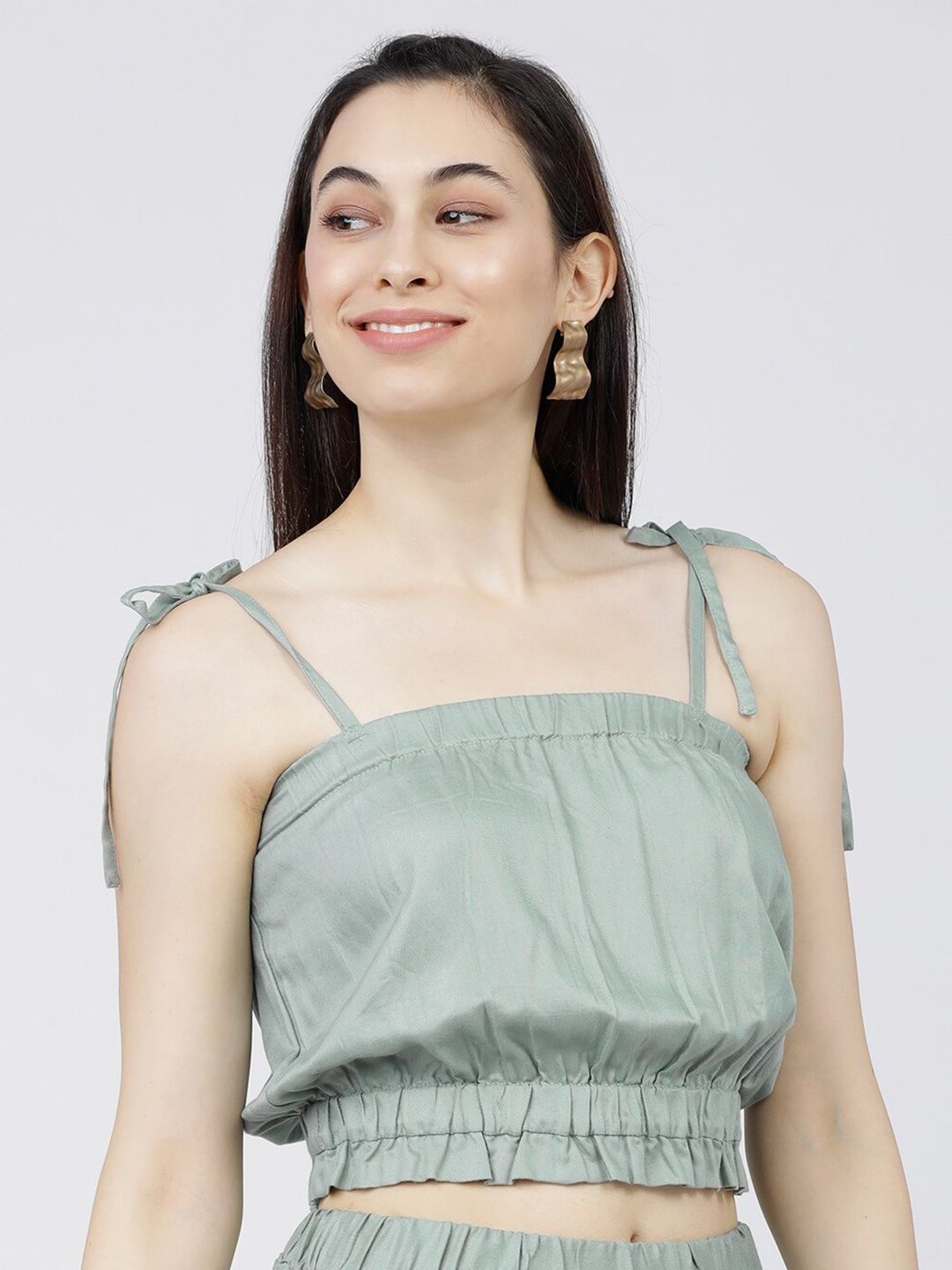 Tokyo Talkies Women Green Blouson Crop Top