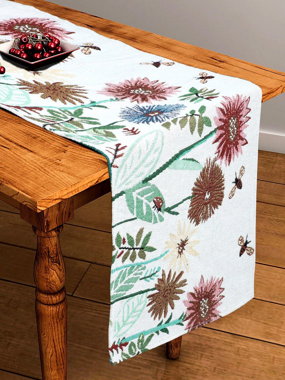 BELLA TRUE White & Green Flower Printed Cotton Table Runner