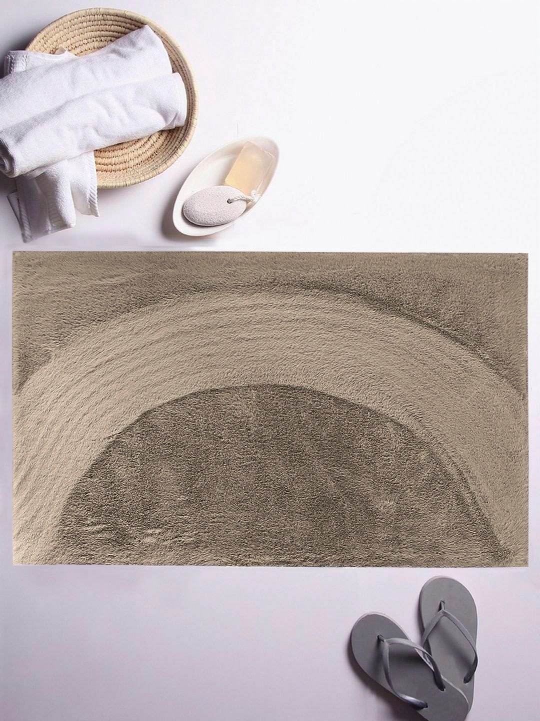 LUXEHOME INTERNATIONAL Taupe Solid 1600 GSM Bath Rug