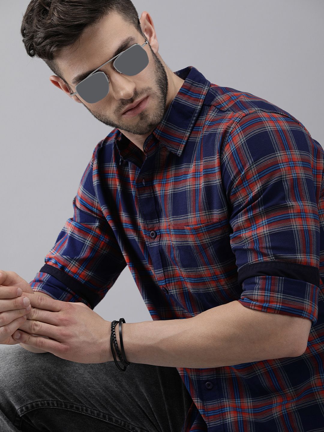 Roadster Men Navy Blue Windowpane Checked Opaque Pure Cotton Sustainable Casual Shirt
