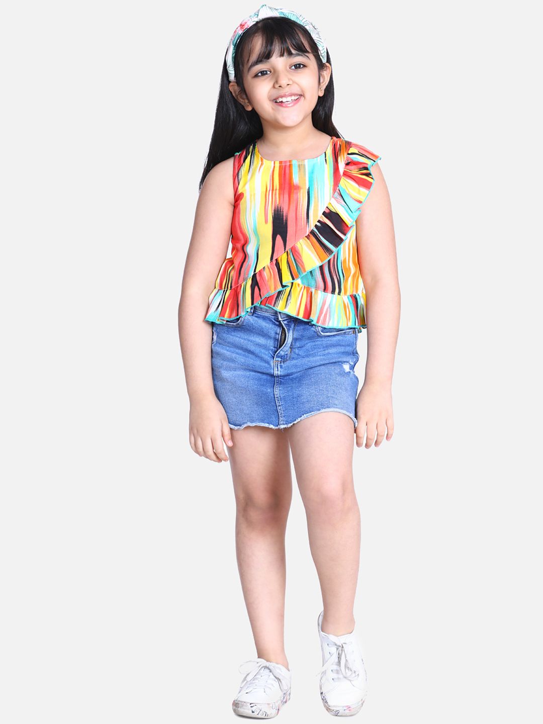 Girls Yellow Ruffles Crepe Regular Top 5