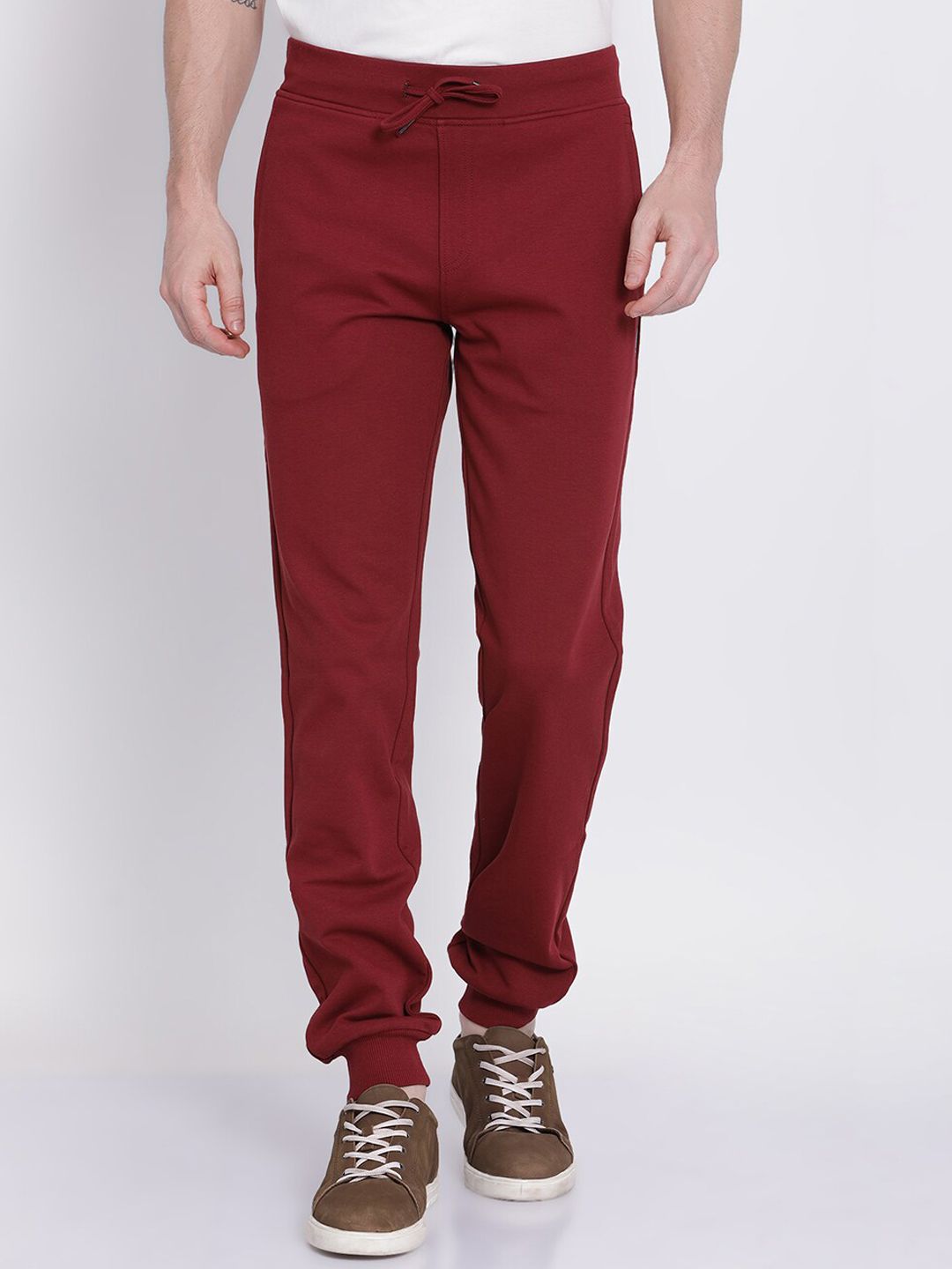 t-base Men Maroon Solid Joggers