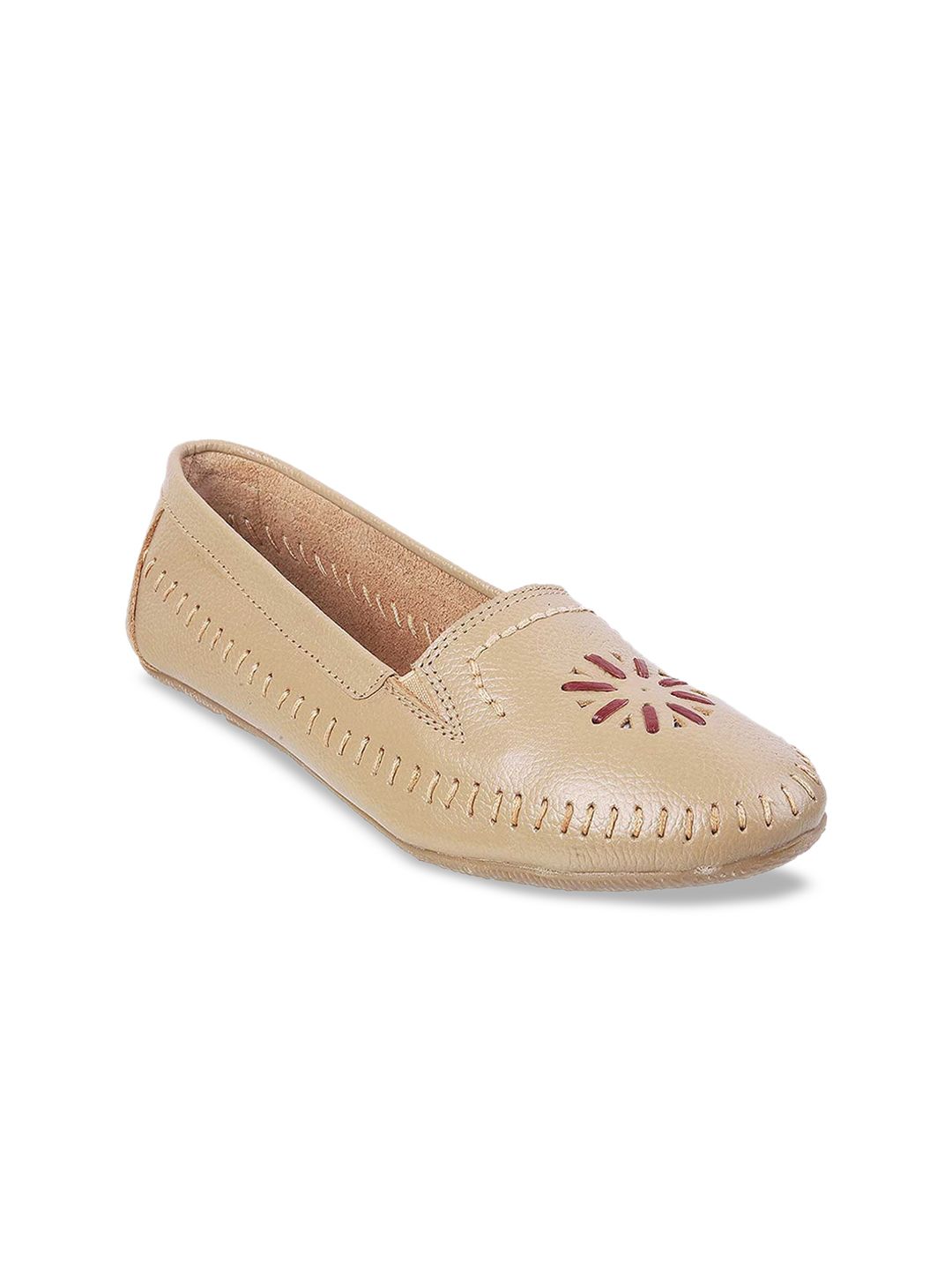 Metro Women's Beige Textured Leather Loafers