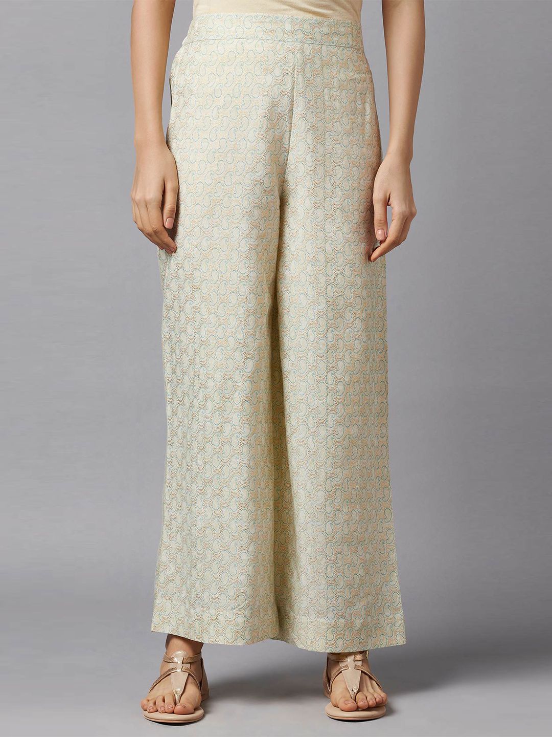AURELIA Women White & Blue Ethnic Motifs Printed Knitted Ethnic Palazzos