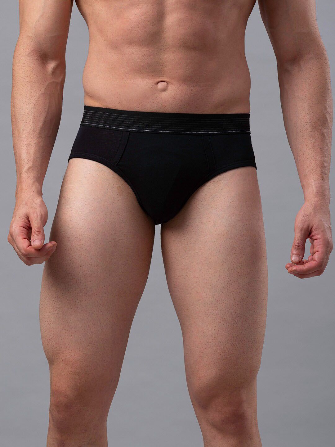 UnderJeans by Spykar Men Black Solid Cotton Blend Basic Briefs