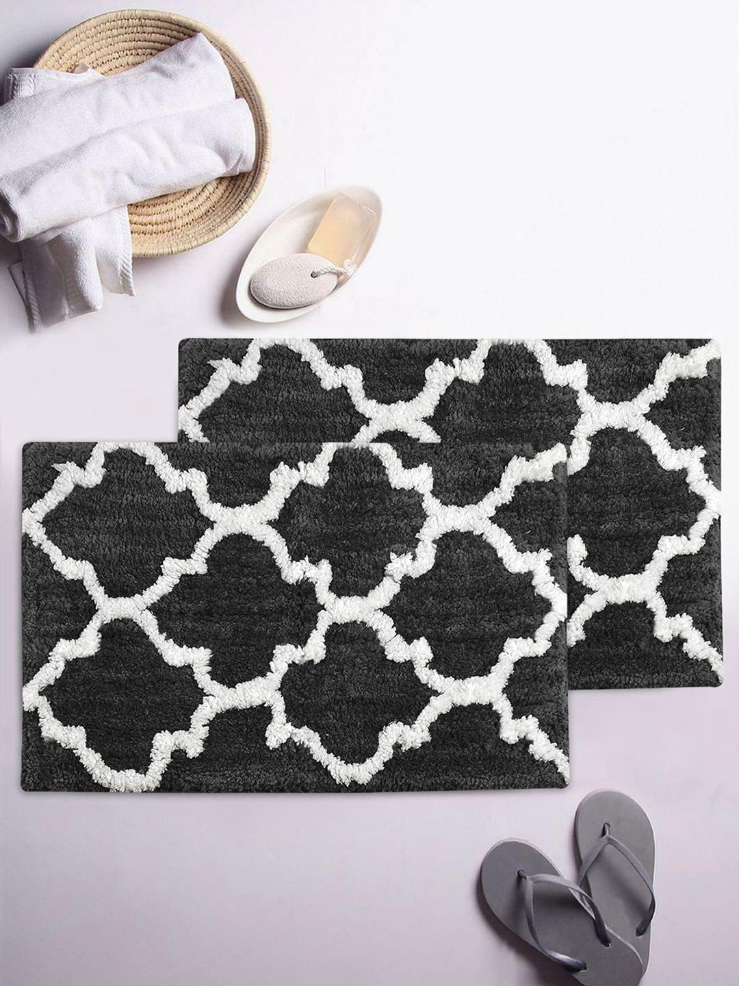 AEROHAVEN Set Of 2 Grey & White Printed 1850 GSM Bath Rugs