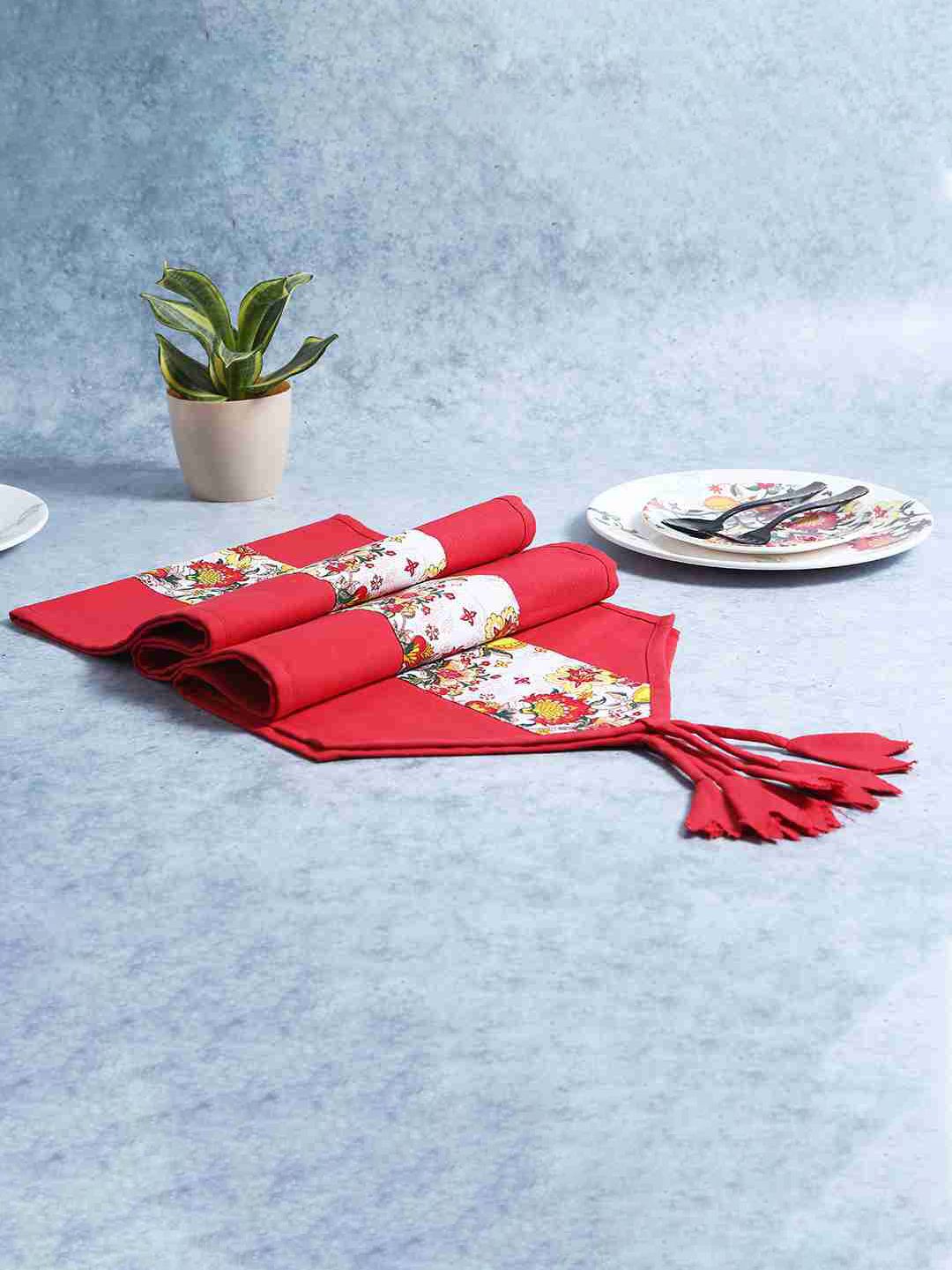 Wonderchef Red & White Printed Pure Cotton Table Runner