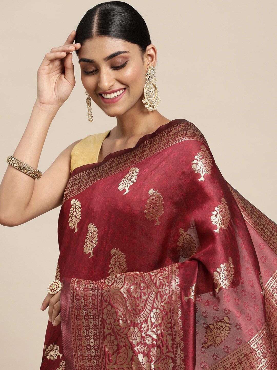 Leeza Store Maroon & Golden Ethnic Motifs Zari Silk Blend Banarasi Saree
