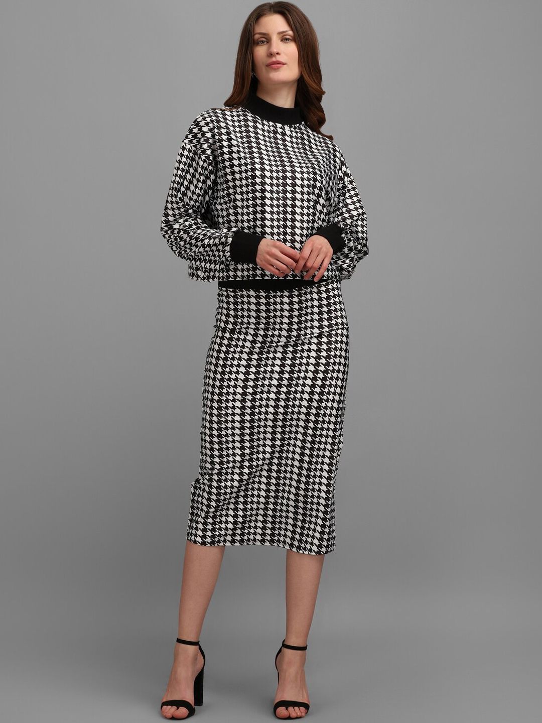 PURVAJA Women Black & White Checked Co-ords
