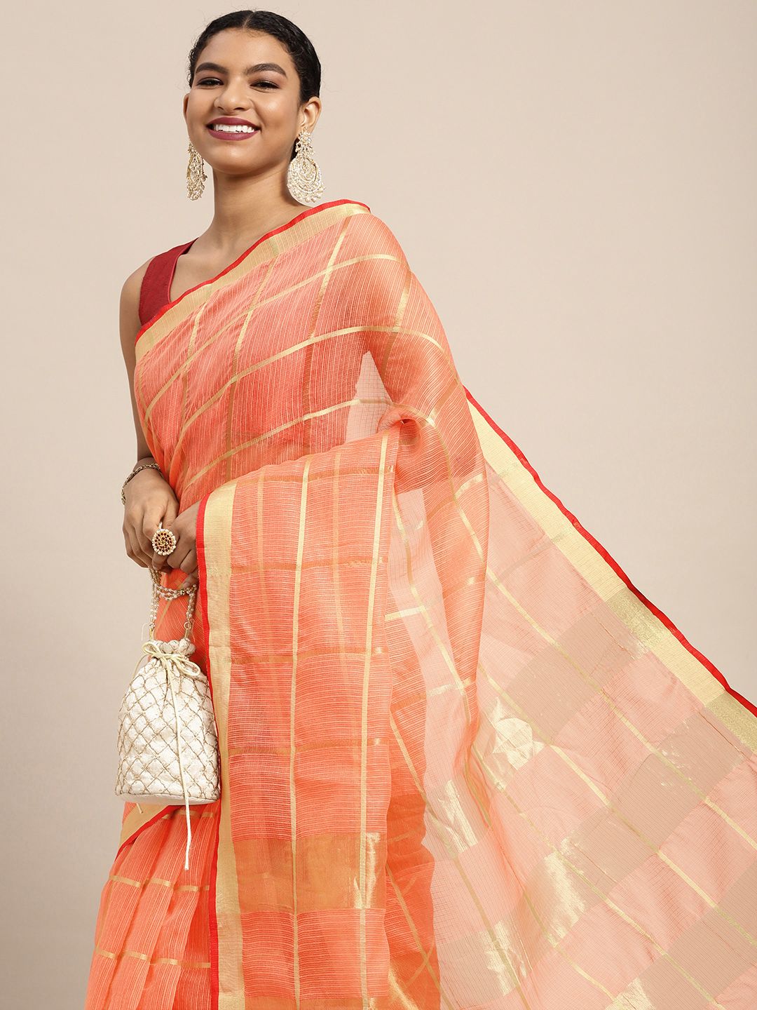 Leeza Store Peach-Coloured & Gold-Toned Woven Design Kota Saree