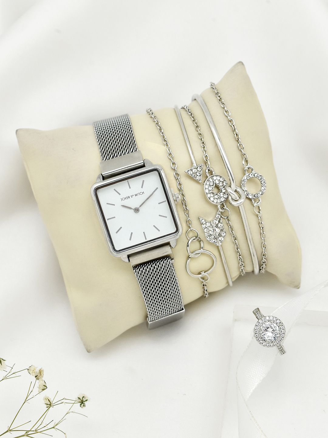 Buy JOKER & WITCH Women Silver Toned & White Solid Watch Gift Set -  - Accessories for Women