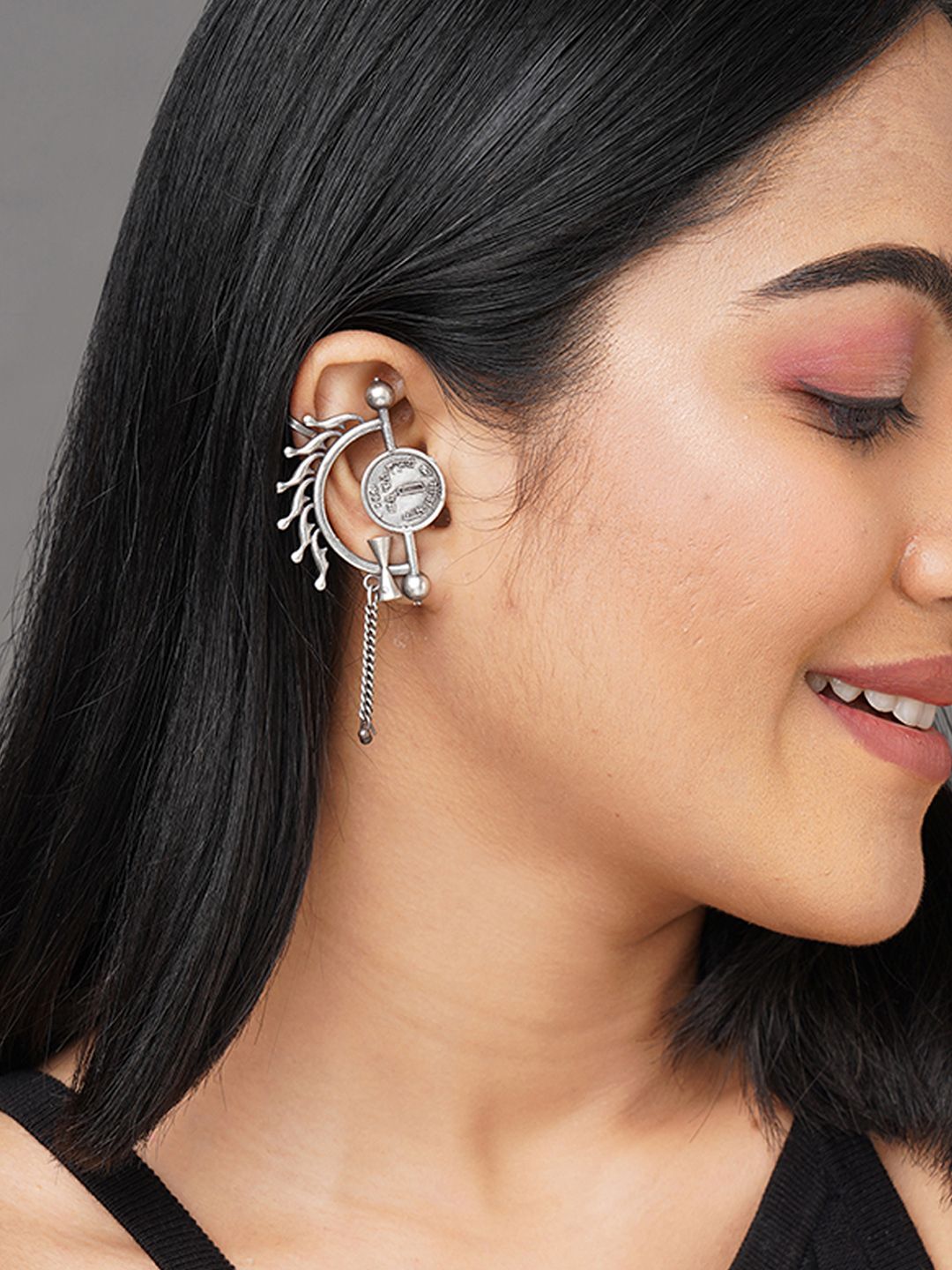 Binnis Wardrobe Silver-Toned Contemporary Ear Cuff Earrings