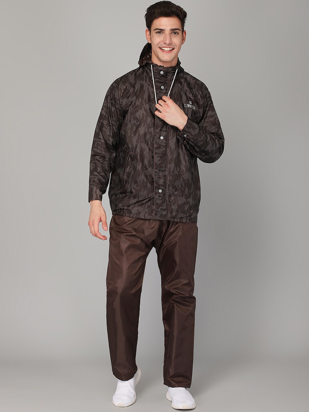 THE CLOWNFISH Men Brown Solid Waterproof Double Layer Raincoat