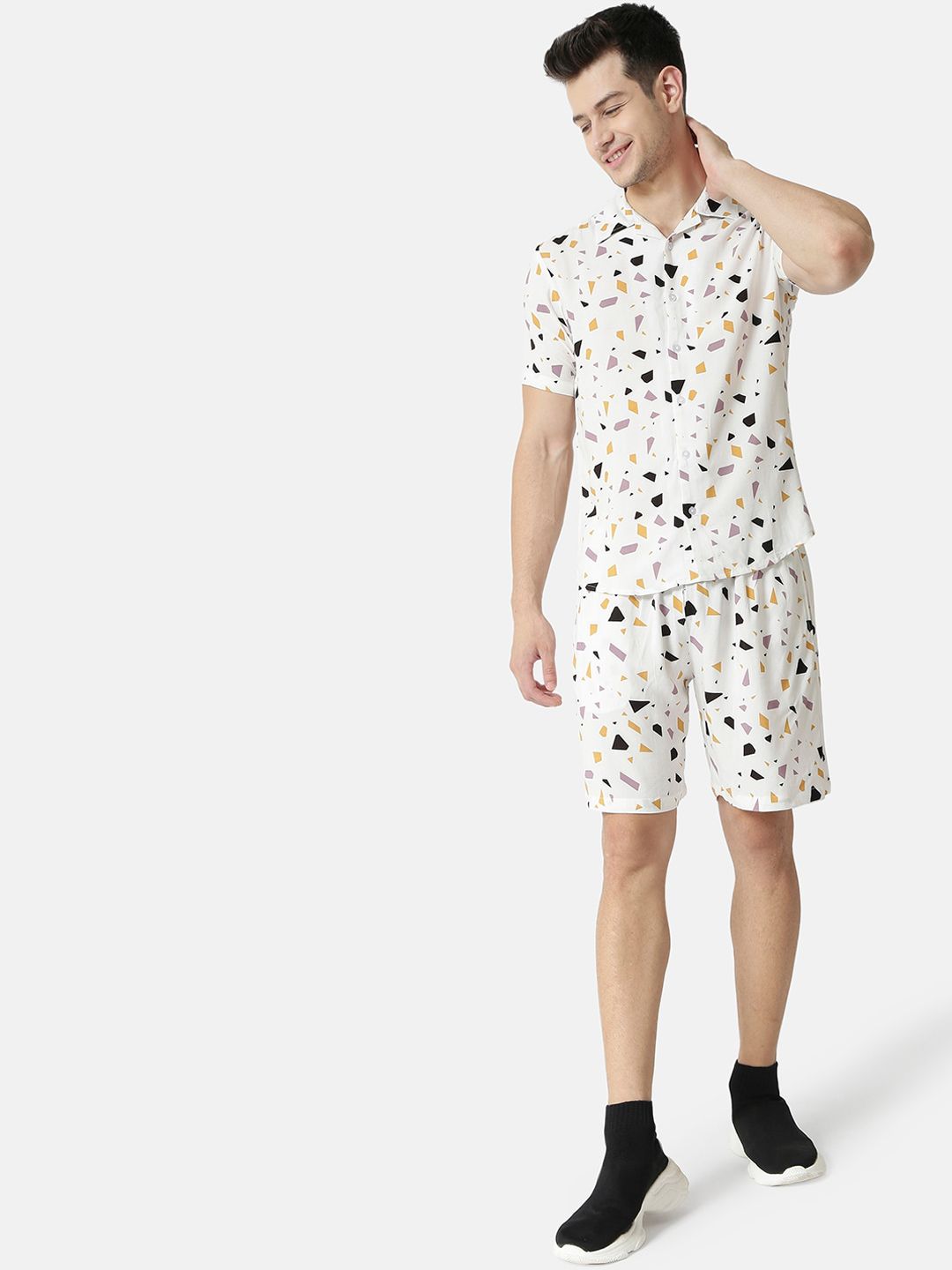 CAHOOT Men White Printed Co-Ords