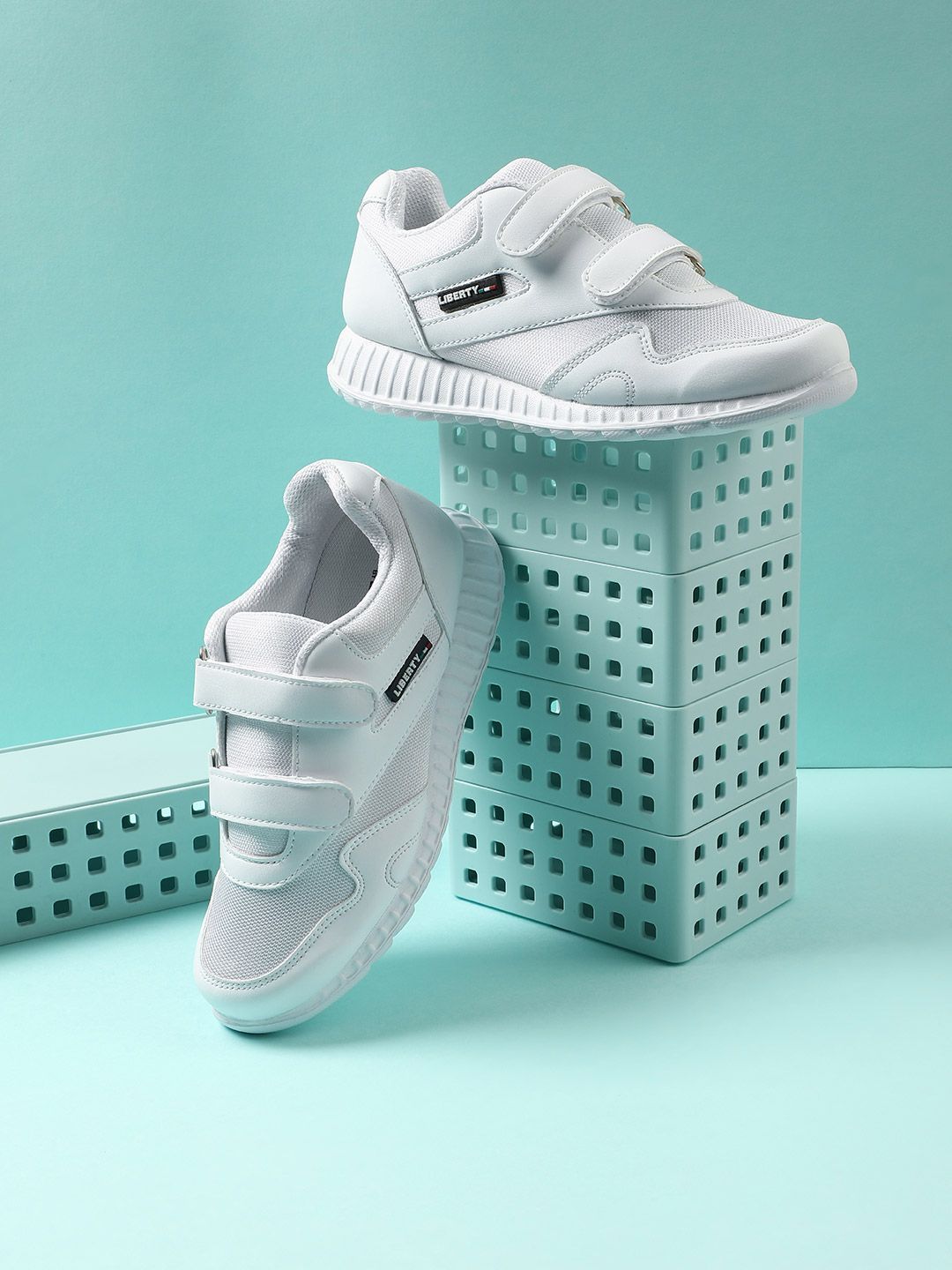 Liberty Force 10 kids White Velcro School Shoes