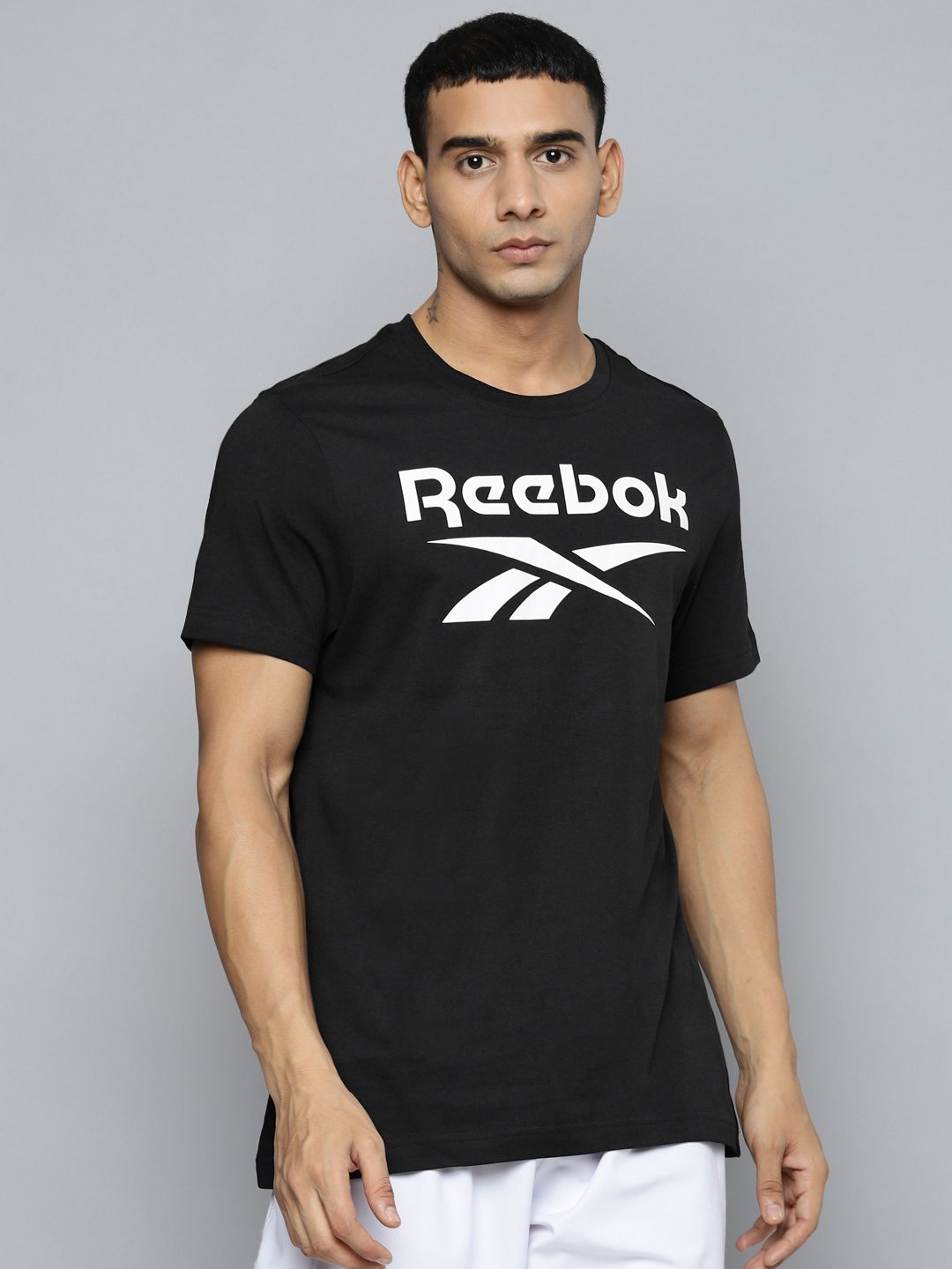 Reebok Men Black & White Identity Big Logo Pure Cotton Slim Fit T-shirt