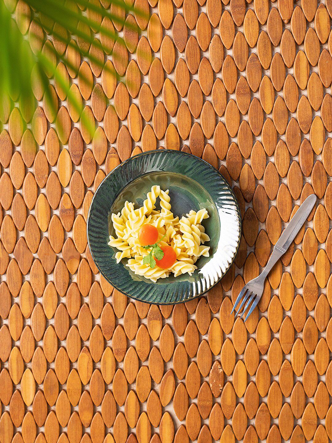 ExclusiveLane Green Hand Glazed Studio Pottery Microwave Safe Ceramic Pasta Plate
