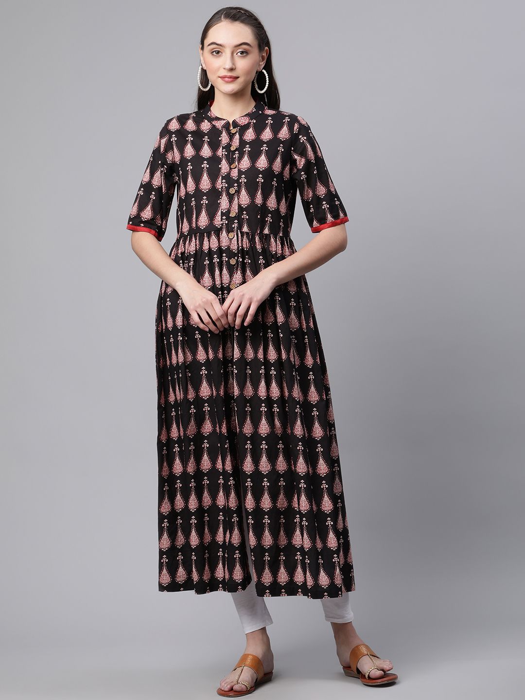 Divena Women Black & White Ethnic Motifs Printed Kurta