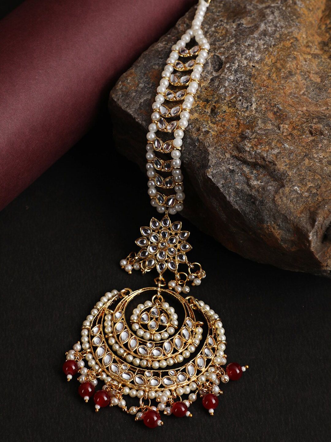 Buy Jazz And Sizzle Women Gold Toned & Maroon Kundan & Pearl Studded Maang Tikka -  - Accessories for Women