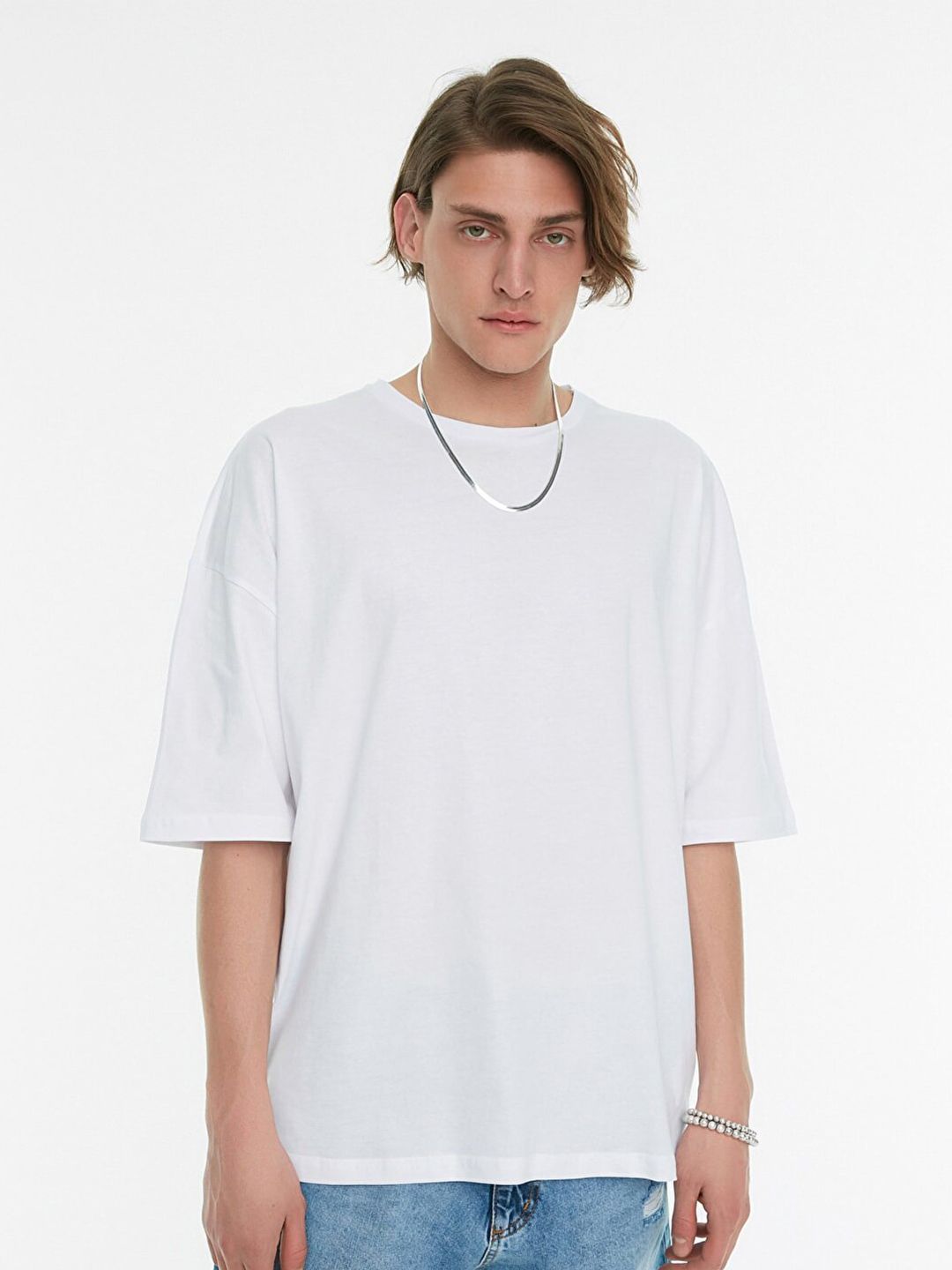 Trendyol Men White Drop-Shoulder Sleeves Pure Cotton T-shirt