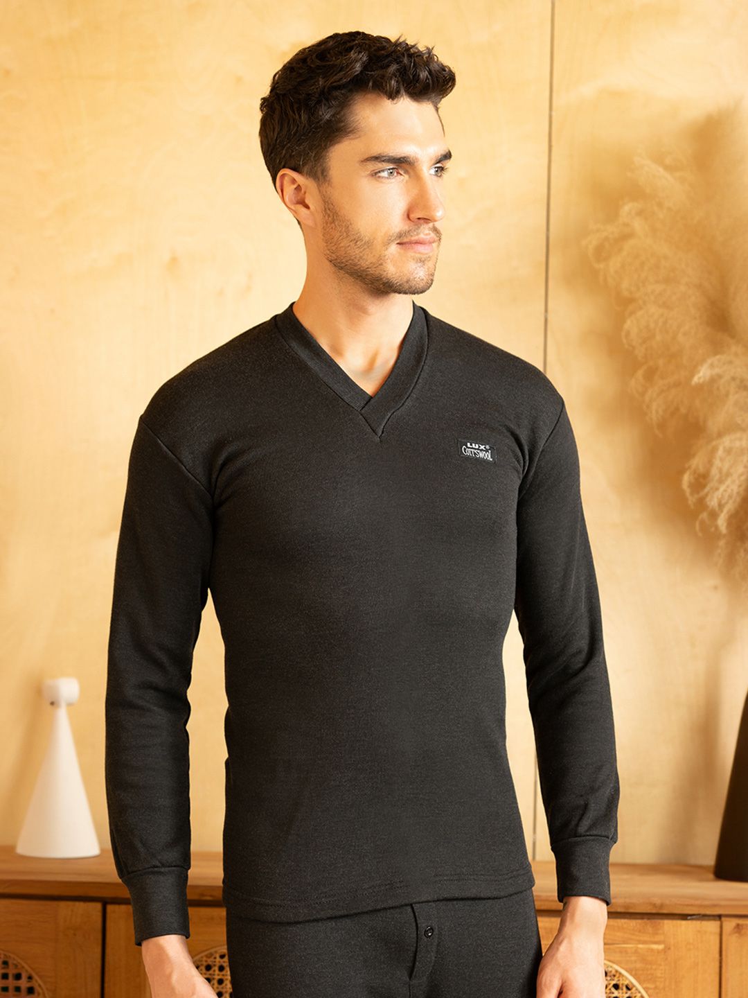 Lux Cottswool Lux Cottswool Men Black Solid Cotton Thermal Tops