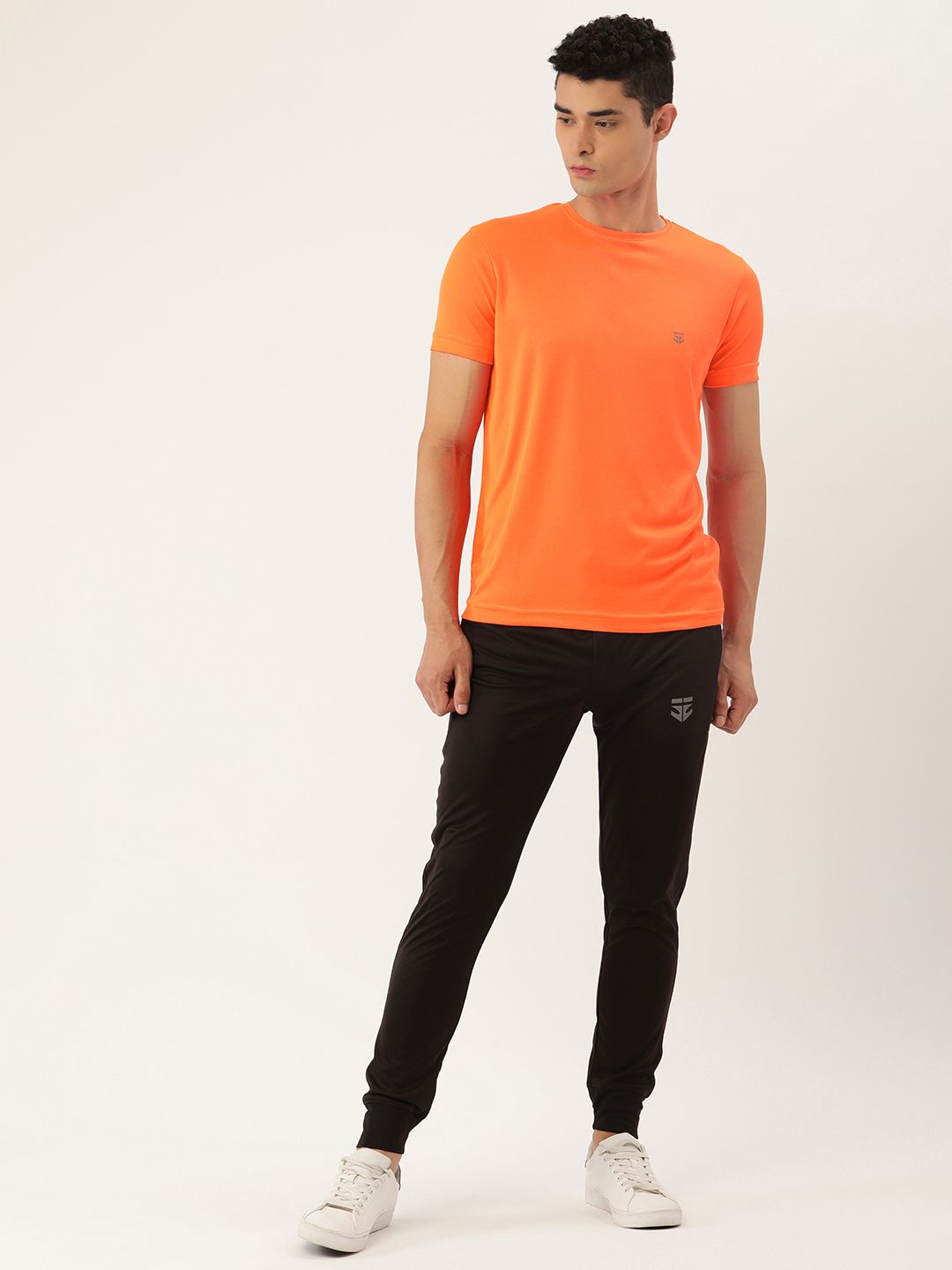 Sports52 wear Men Orange & Black Solid Training Tracksuit