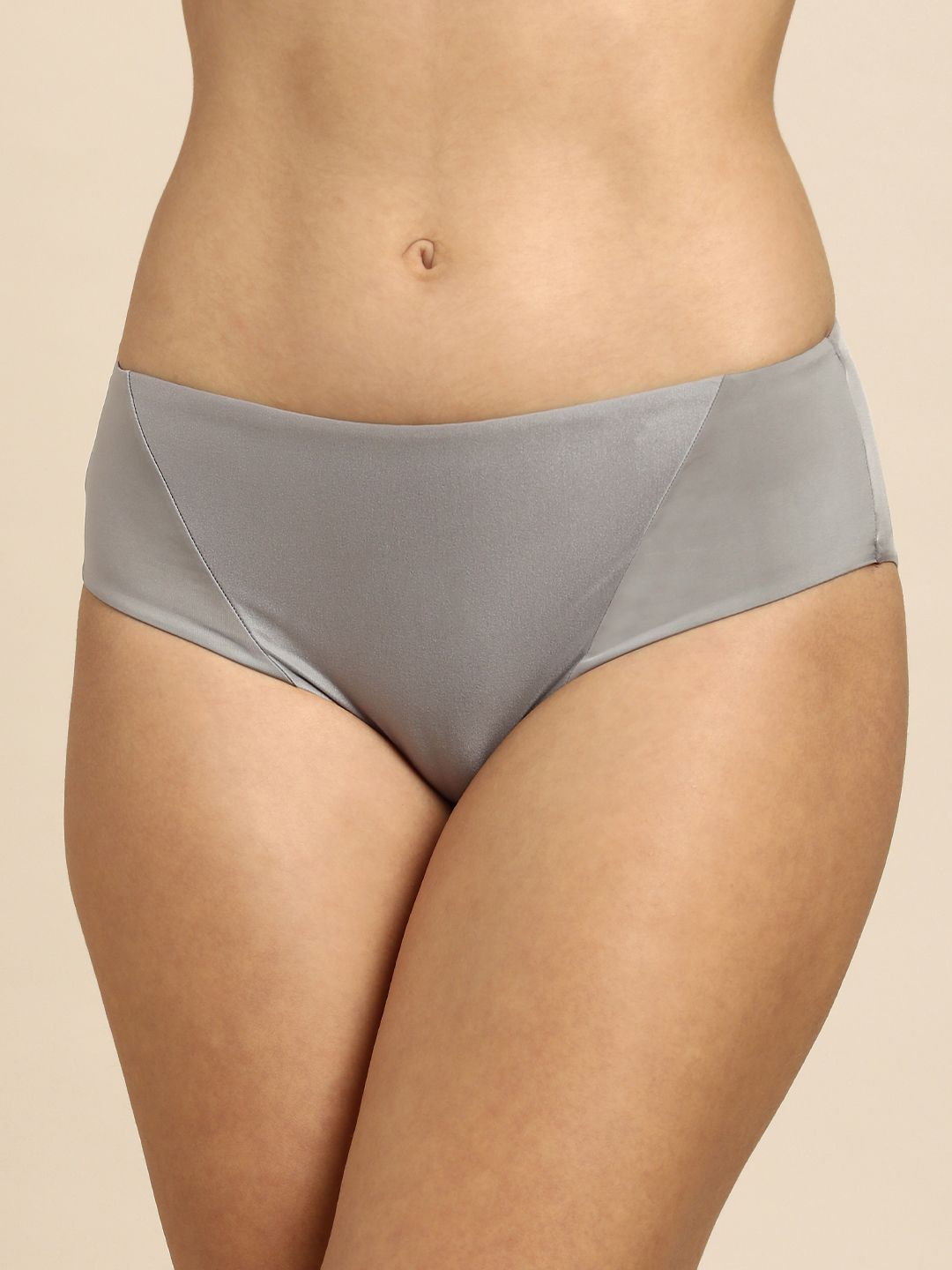 Triumph Women Solid Anti-Odour Hipster Briefs