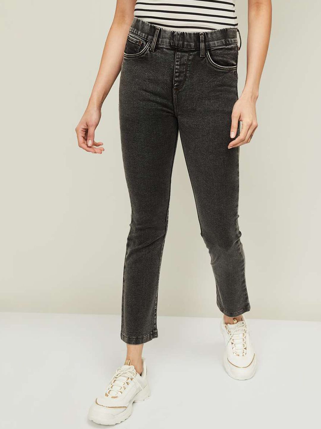 Xpose Women Black Comfort Bootcut High-Rise Stretchable Jeans