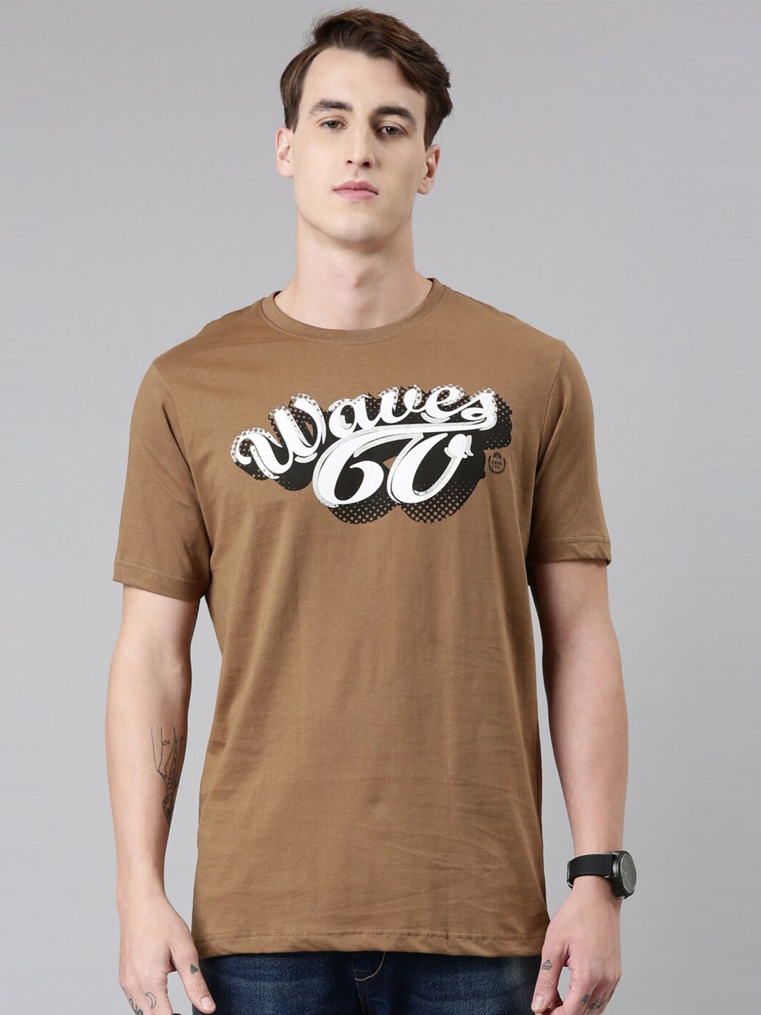 Chennis Men Brown Typography Printed Cotton Slim Fit T-shirt