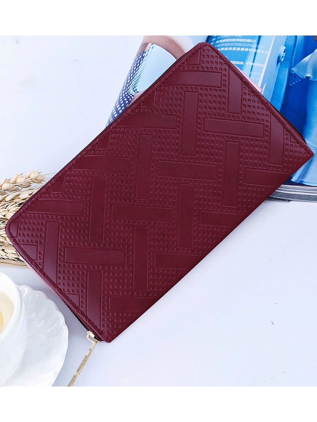 YESSBENZA Women Geometric Zip Around Wallet